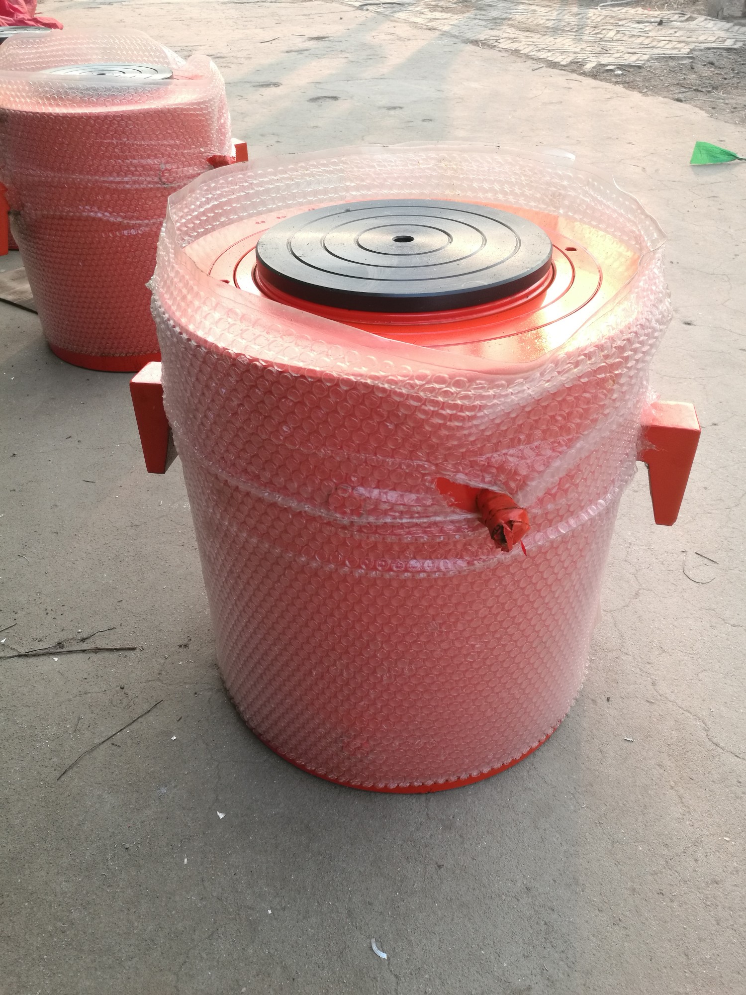 山東碩威液壓設(shè)備有限公司 山東碩威液壓設(shè)備有限公司